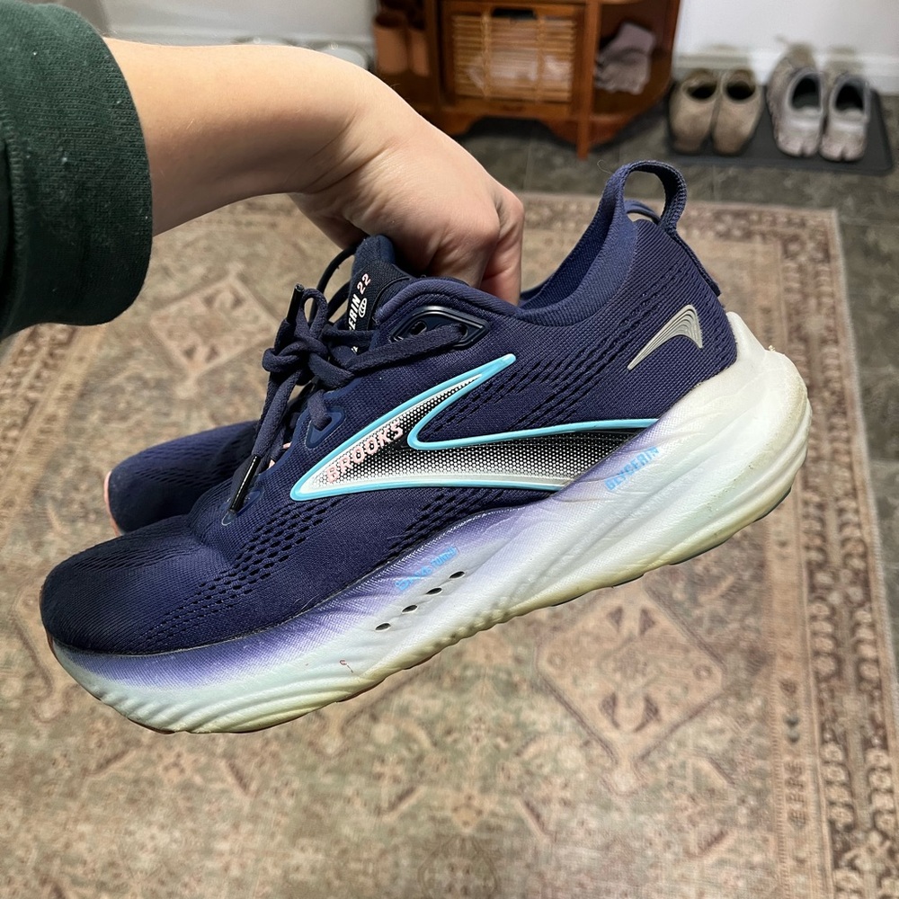 Brooks Dark Blue Athletic Shoes with Light Blue and White Details